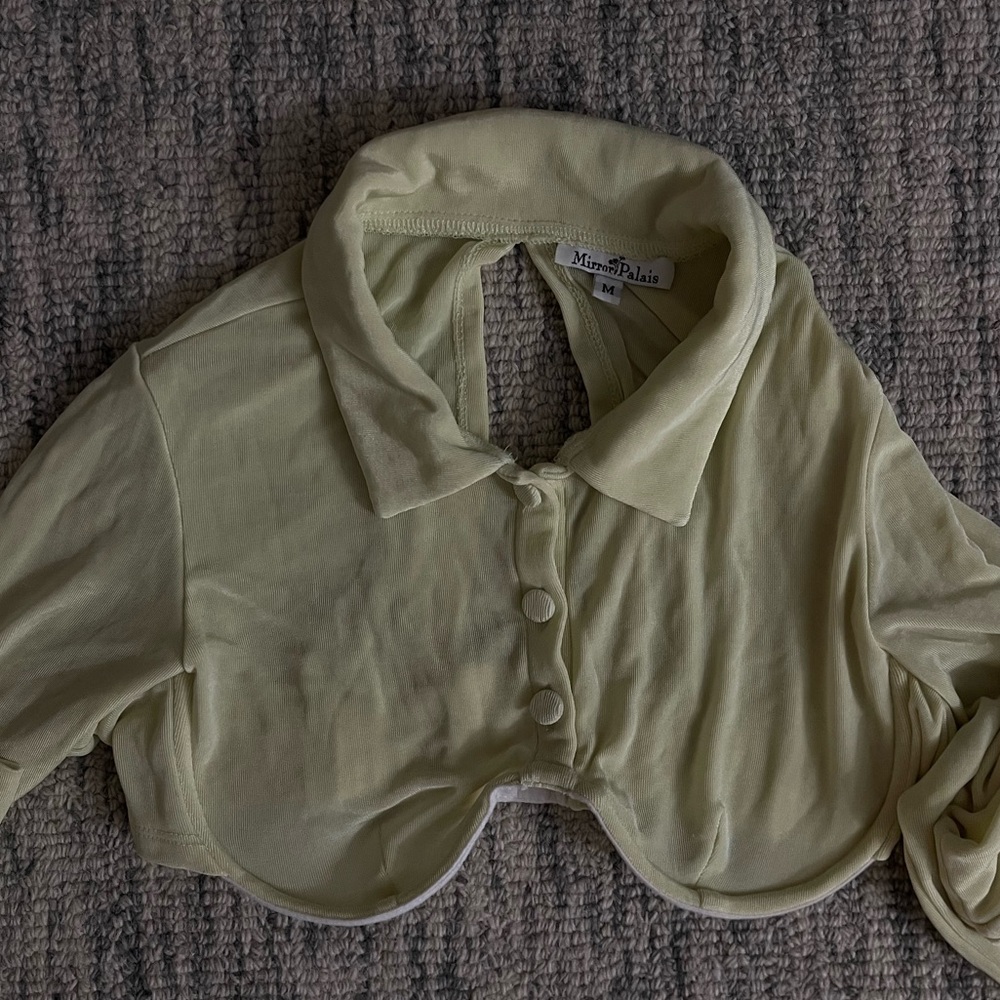 MIRROR PALAIS BUTTER YELLOW LONG SLEEVE CROP - Picture 3 of 3